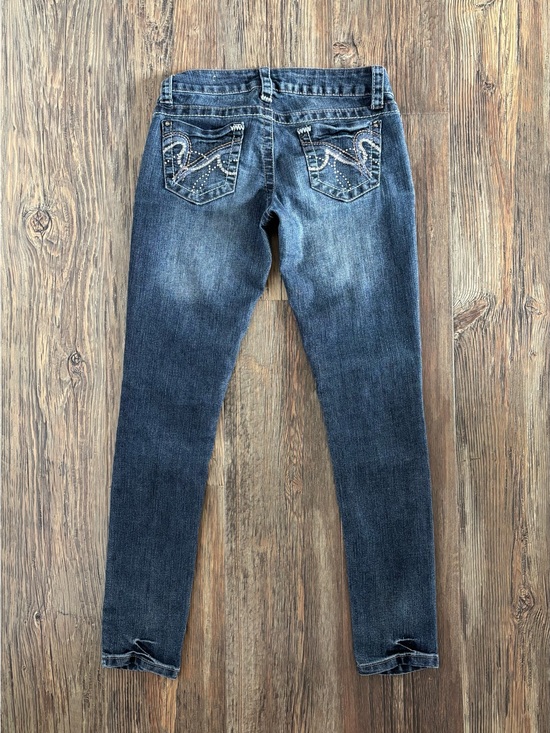 Wallflower Denim - Wallflower Low-Rise Skinny Jeans Womens Jrs 7 Distressed Blue Denim Embroidered